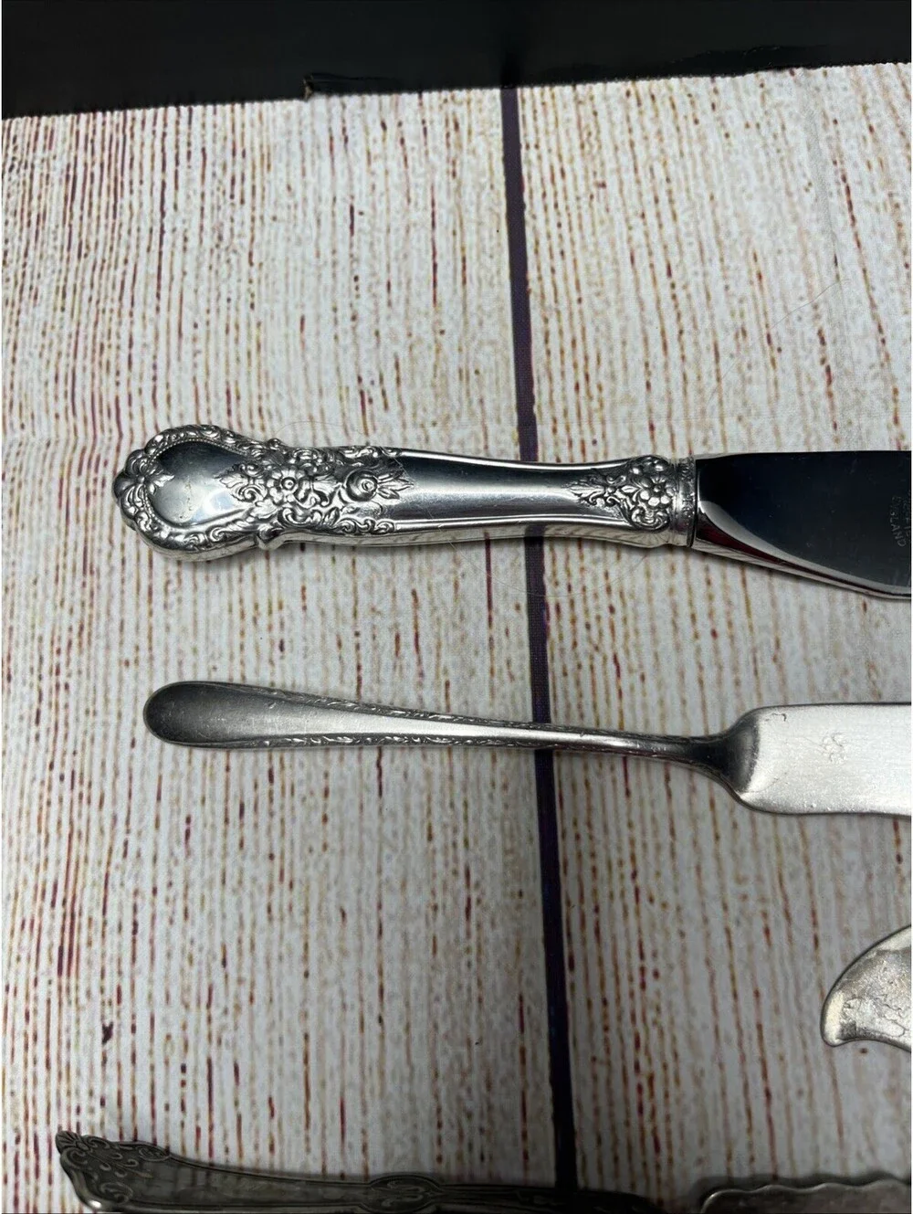 Lot of  6 Silver Plate Knives. Misc Patterns. Various Brands Charcuterie, Knives